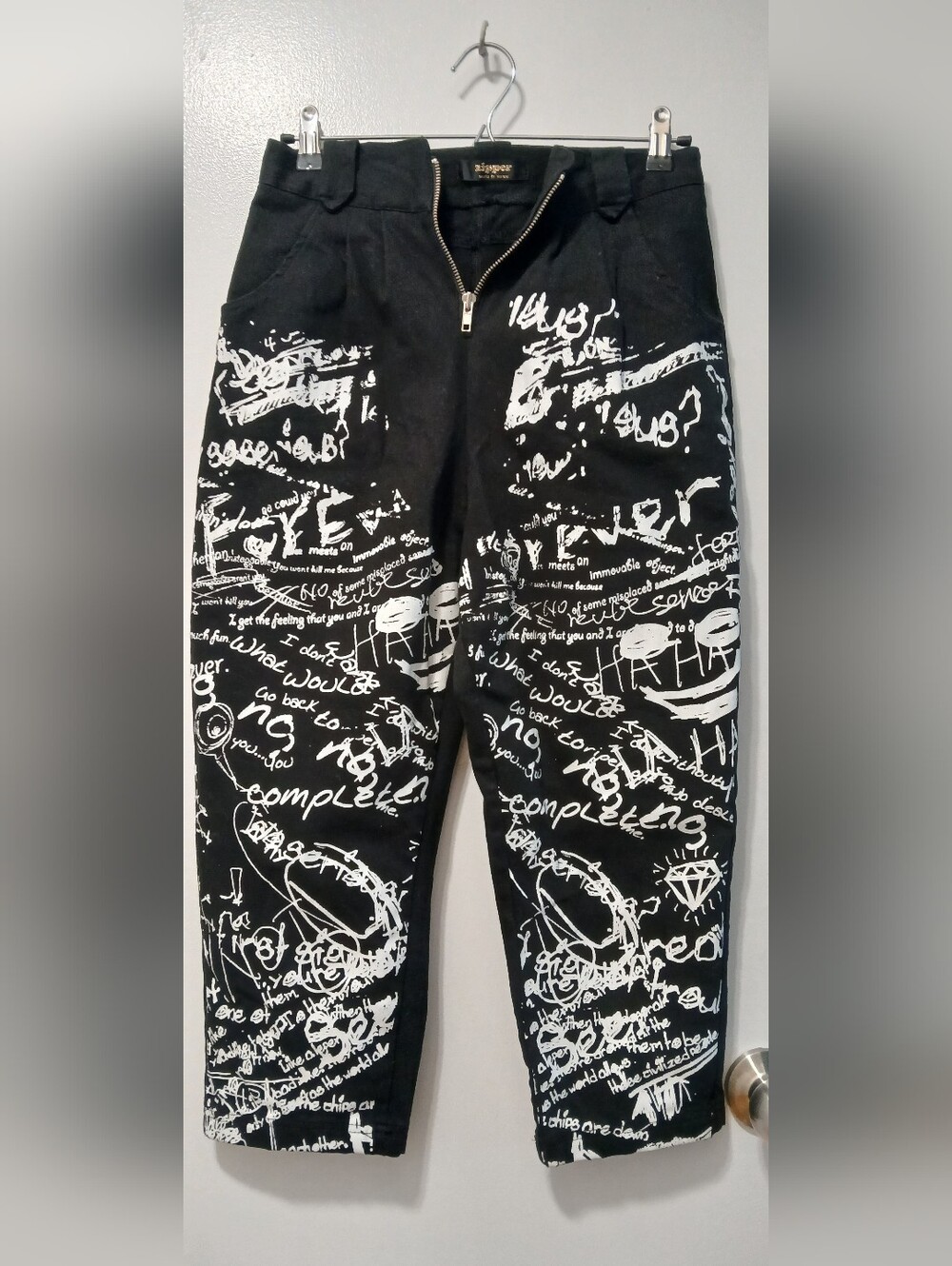 Zipper White Scribble Pants